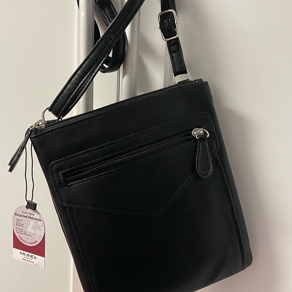 Mundi Black Crossbody Vegan Leather Multiple Compartments Adjustable Strap NWT - Picture 3 of 9